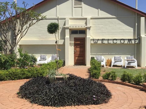 Club Boutique Hotel Cunnamulla - Accommodation Brisbane 0