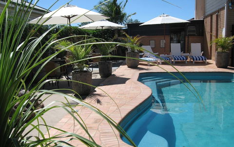 Golden Harvest Motor Inn - Accommodation Brisbane 1