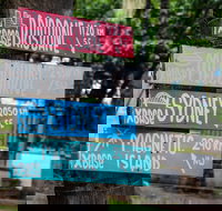 Base Airlie Beach Resort - Accommodation Brisbane