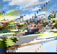 Tropical Queenslander - Accommodation Brisbane