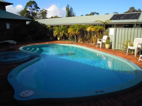Tree Top Walk Motel - Accommodation Brisbane 0