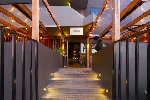 Townhouse Hotel - Accommodation Brisbane 0