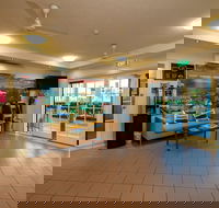 Cairns Queens Court - Accommodation Brisbane
