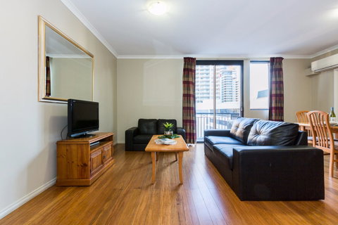 Mont Clare Boutique Apartments - Accommodation Brisbane 5