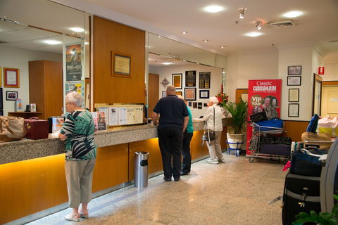 Beach House Seaside Resort Coolangatta - Accommodation Brisbane 3