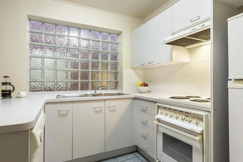 Alphington Serviced Apartments - Accommodation Brisbane 6