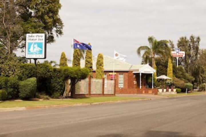 Warnertown SA Accommodation Brisbane