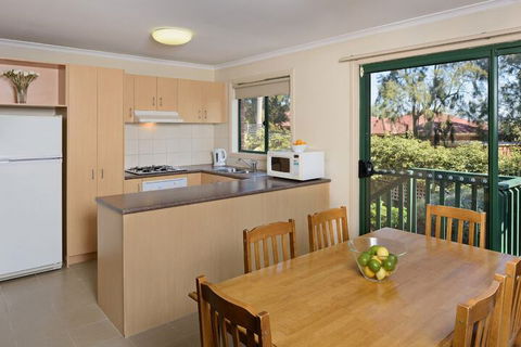 Mount Waverley Townhouses - Accommodation Brisbane 3