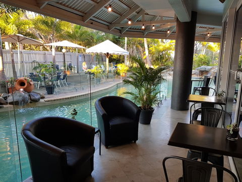 Ocean International - Accommodation Brisbane 3