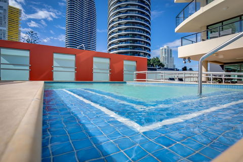 Mantra Broadbeach On The Park - Accommodation Brisbane 4