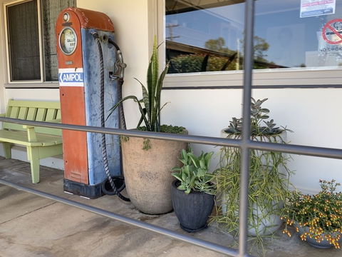 Ben Hall Motor Inn - Accommodation Brisbane 2