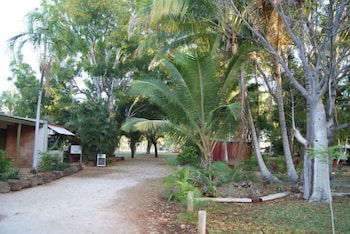 Territory Manor Motel & Caravan Park - Accommodation Brisbane 6