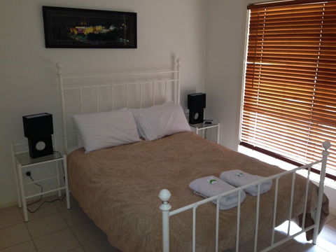 Allusion Wines Cottages - Accommodation Brisbane 2
