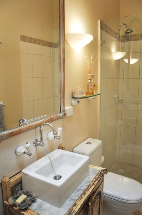 Athelney Cottage - Accommodation Brisbane 1