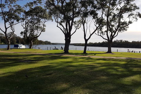 Bentley Waterfront Motel & Cottages - Accommodation Brisbane 2