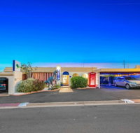 Bundaberg Coral Villa Motor Inn - Accommodation Brisbane