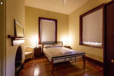 Fremantle Colonial Cottages - Accommodation Brisbane 2
