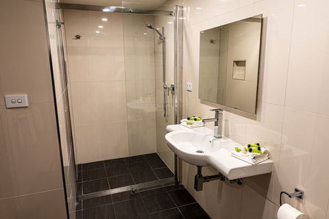 Astor Inn - Accommodation Brisbane 3