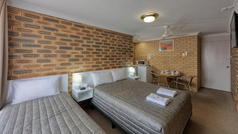 Gunsynd Motor Inn - Accommodation Brisbane 5
