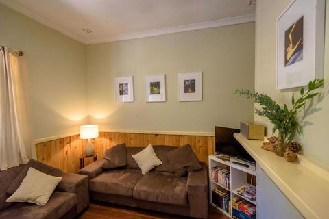 Lewana Cottages - Accommodation Brisbane 5