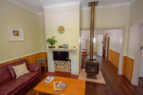 Lewana Cottages - Accommodation Brisbane 2