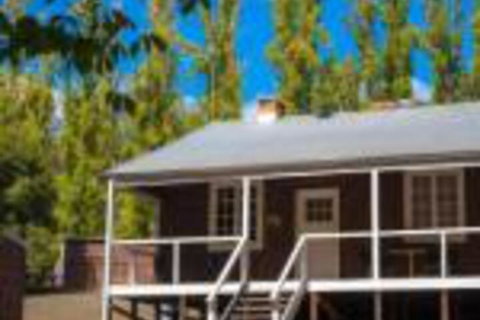 Lewana Cottages - Accommodation Brisbane 0