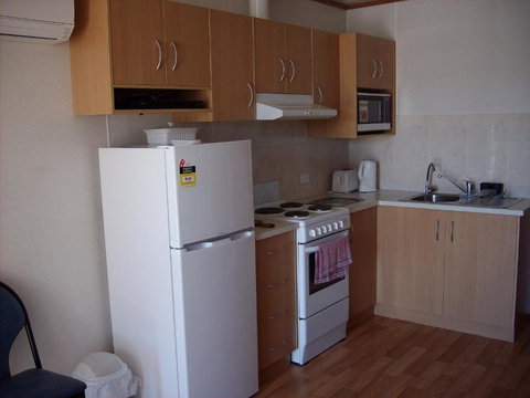 Jackos Holiday Cabins - Accommodation Brisbane 2