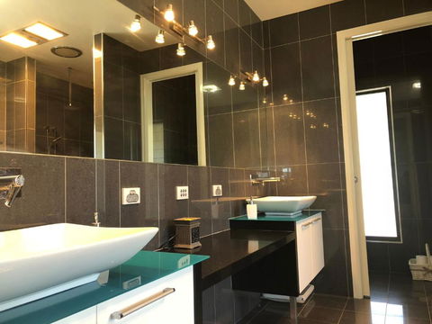 The Glen - Accommodation Brisbane 2