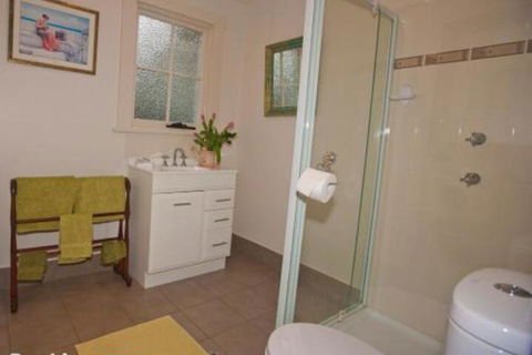 Hillside Cottage - Accommodation Brisbane 7