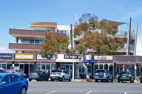 Rejuvenate At San Remo - Rejuvenate Stays - Accommodation Brisbane 2