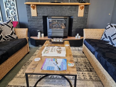 Tumbarumba Motel & Elms Restaurant - Accommodation Brisbane 2