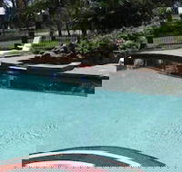 Charbonnier Motor Inn - Accommodation Brisbane