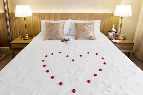 Best Western Plus Hotel Diana - Accommodation Brisbane 2