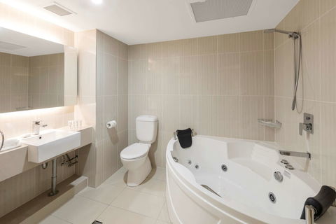 Best Western Plus Hotel Diana - Accommodation Brisbane 4