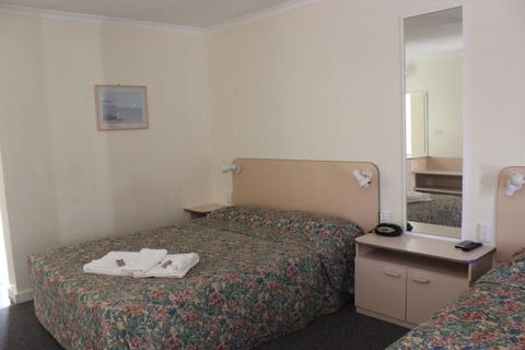 Mid Coast Motor Inn - Accommodation Brisbane 3