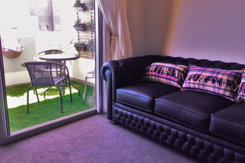 Ivy & Roses Boutique Apartments - Accommodation Brisbane 2