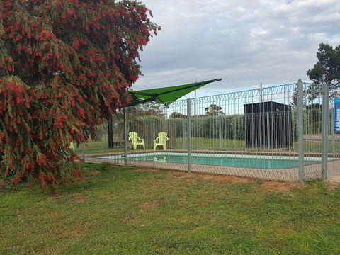Sea Lake Motel - Accommodation Brisbane 0