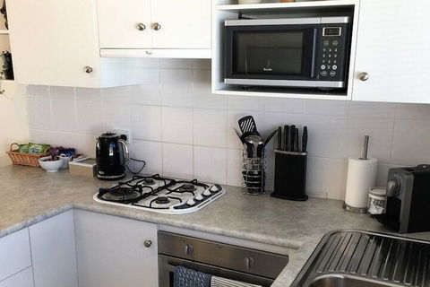 Applecross Village Apartment - Accommodation Brisbane 4