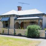 Abaleen House - Accommodation Brisbane 0