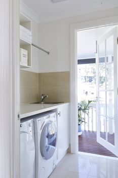 Hamptons Hinterland Retreat - Accommodation Brisbane 2