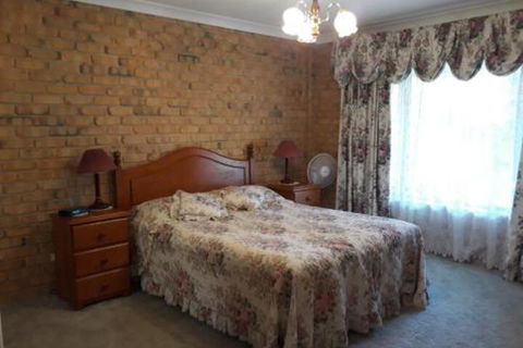 Acacia Apartments - Accommodation Brisbane 3
