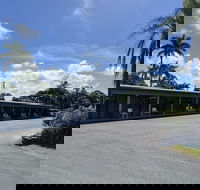 Queens Beach Motor Hotel - Accommodation Brisbane