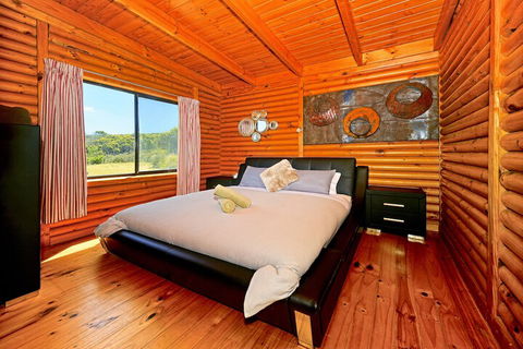 Cloudy Bay Cabin - Accommodation Brisbane 2