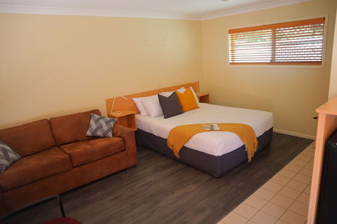 Country Roads Motor Inn Gayndah Qld - Accommodation Brisbane 2