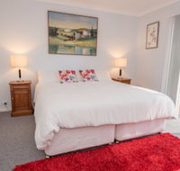 Canberra's White House - Accommodation Brisbane