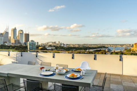 Sydney East Luxury Apartment - Accommodation Brisbane 0