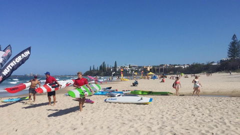 Alex Headland Beachfront - Accommodation Brisbane 2