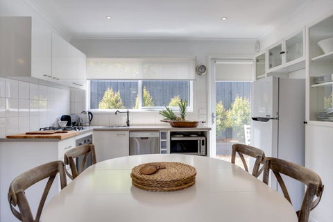 Capella Villa No. 2 Luxury With Outdoor Kitchen - Accommodation Brisbane 2