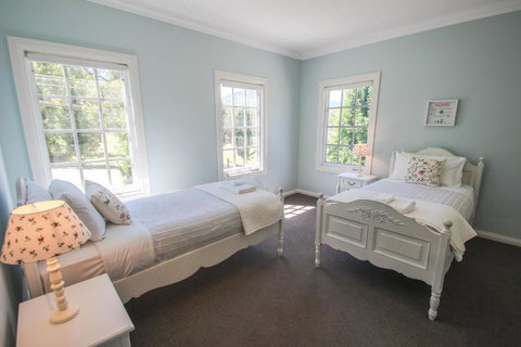 Arlington - Accommodation Brisbane 1