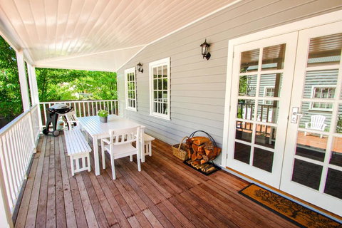 Arlington - Accommodation Brisbane 6